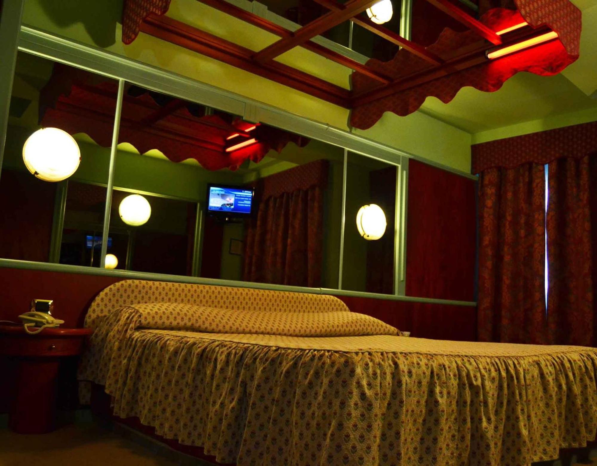 Hotel Motel 2 Tortona Esterno foto